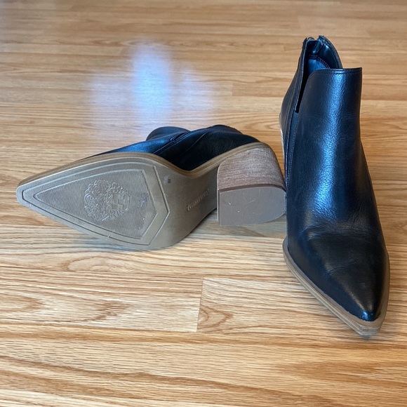 Vince Camuto Black Leather booties - Picture 4 of 5